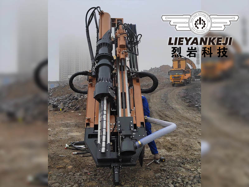 石頭破碎機多少錢一臺?大型機載式破石頭機好用嗎？